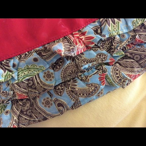 Mud Pie ruffled wristlet - Picture 8 of 8